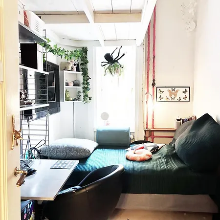 Recycled Design & Loftbed Family In Punavuori Apartmán *
