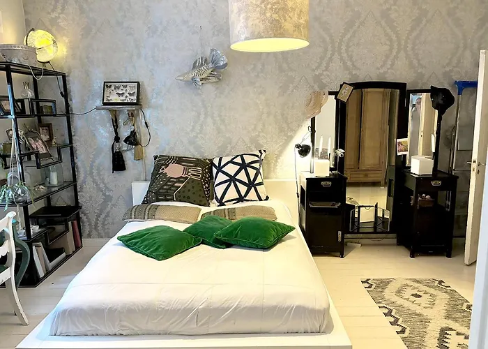 Recycled Design & Loftbed Family In Punavuori Appartement *